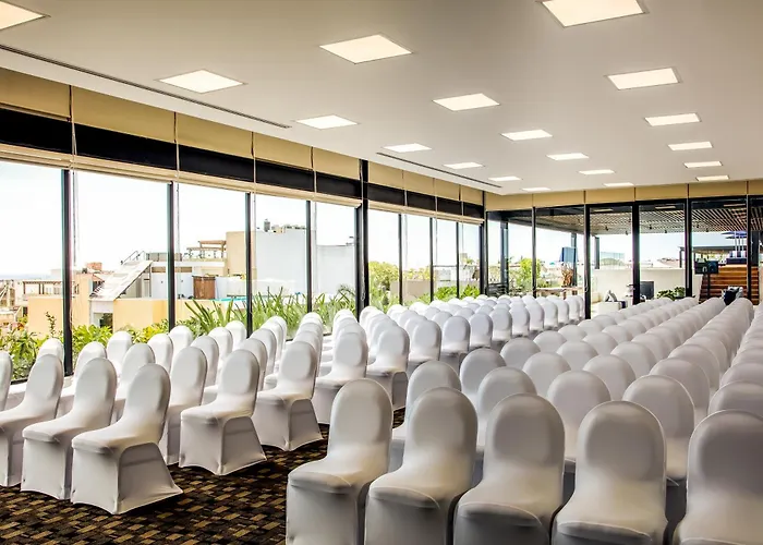 Fiesta Hotel 4*