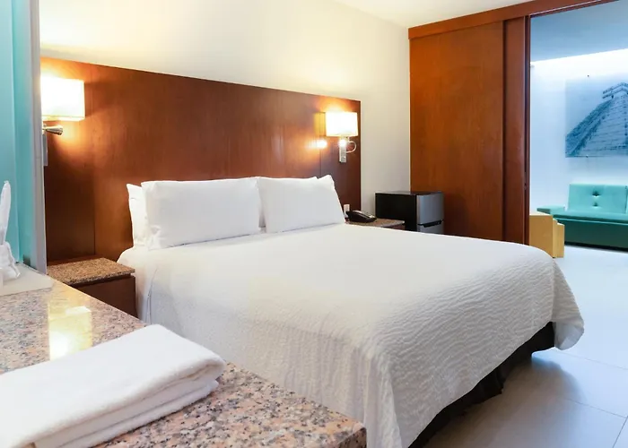 Hotel Fiesta 4*